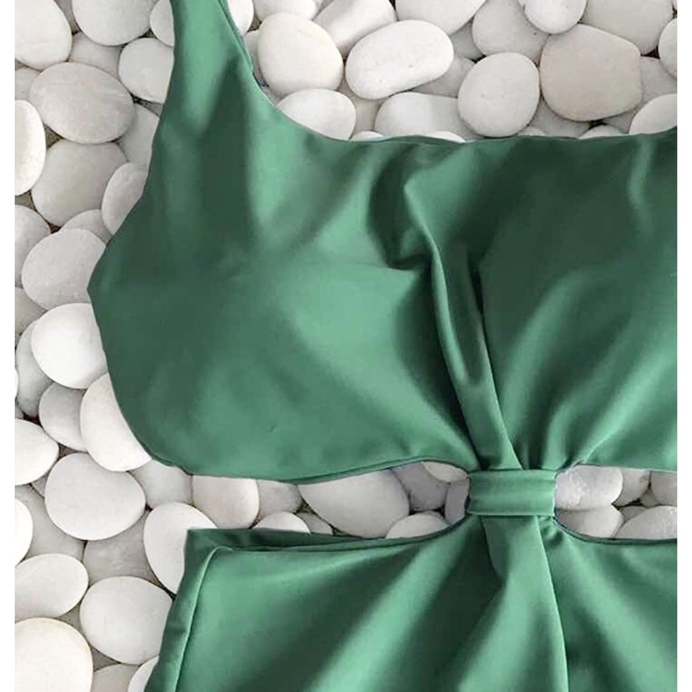 Cupshe cut out swimsuit